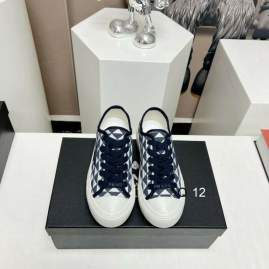 Picture of Prada Shoes _SKUPradasz35-39J060118810